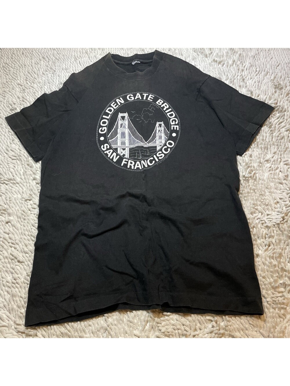 Vintage 1990 T-Shirt Fever Golden Gate Bridge San Francisco Black T-Shirt (M/L)